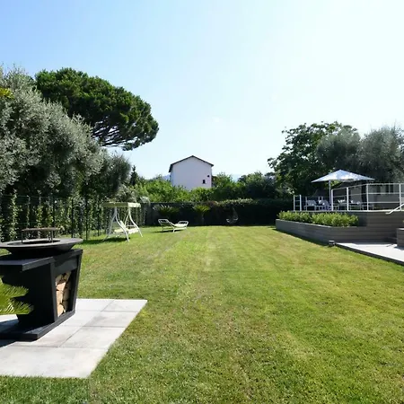 Holiday home Massa